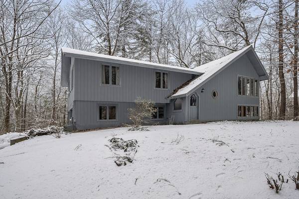 117 Waite Rd, Boxborough, MA 01719