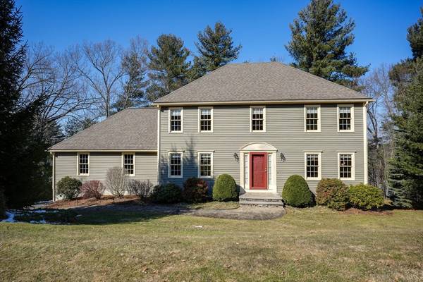 3 Liberty Dr, Northborough, MA 01532