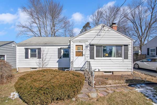 137 Croyden Ter, Springfield, MA 01104