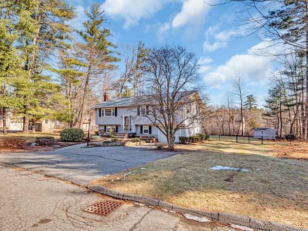 26 Sugar Hill Circle, Methuen, MA 01844