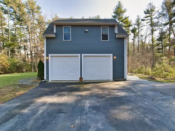 Rochester, MA 02770,109 Haskell Ridge Rd.