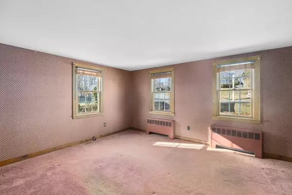 Scituate, MA 02066,26 Thomas Ave