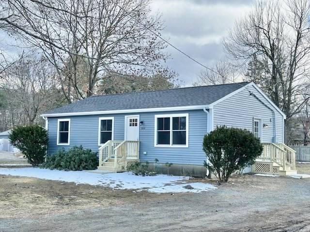 100 Fairview St E, Greenfield, MA 01301