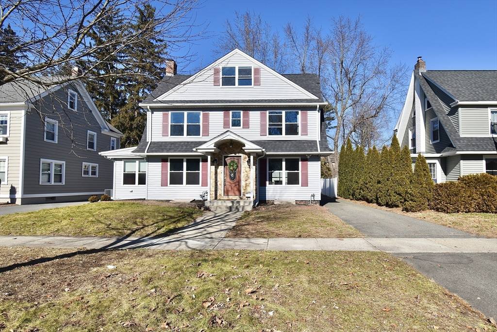 128 Converse St, Longmeadow, MA 01106