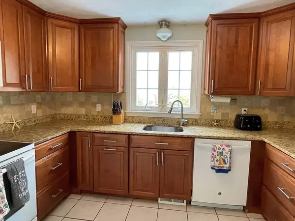 Plymouth, MA 02360,5 Mcclellan Dr