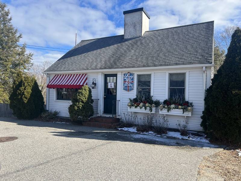 15 Washington Street, Duxbury, MA 02332