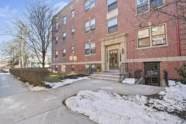 Worcester, MA 01609,56 Elm Street #3