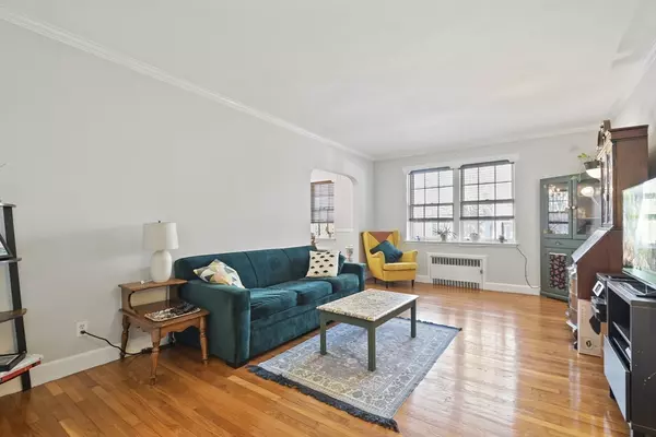 Worcester, MA 01609,56 Elm Street #3