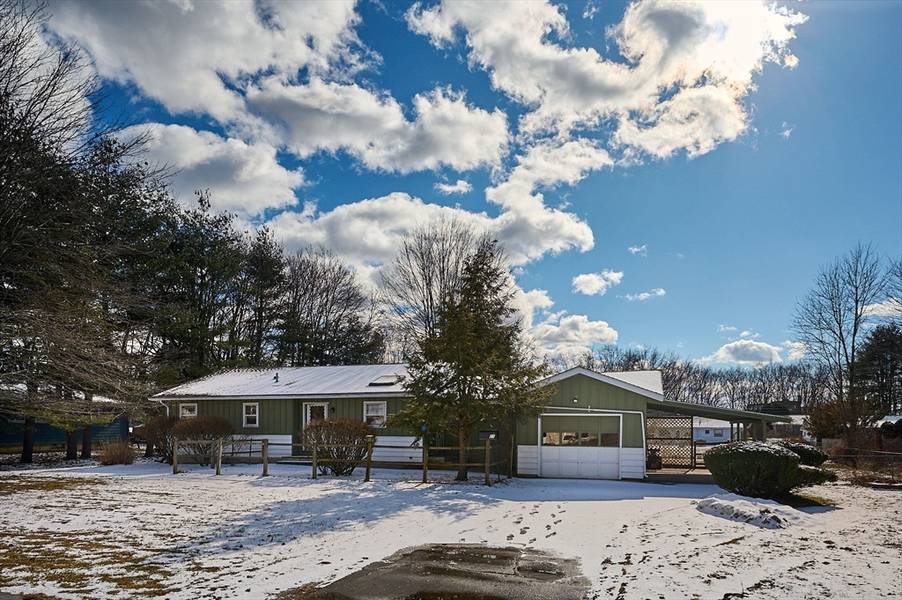 20 Frederick Road, Greenfield, MA 01301