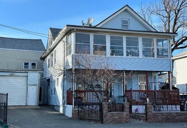 385 Chelmsford St, Lowell, MA 01851