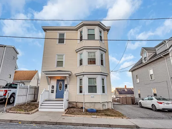 8 Duke St, Lynn, MA 01902