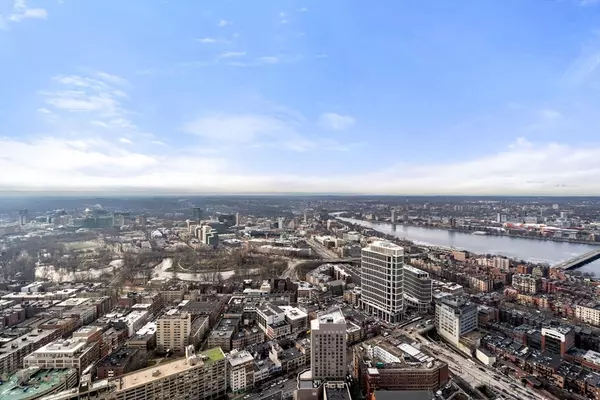 1 Dalton St #U5204, Boston, MA 02199