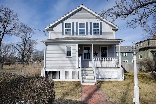 61 Lake Street, Winchester, MA 01890