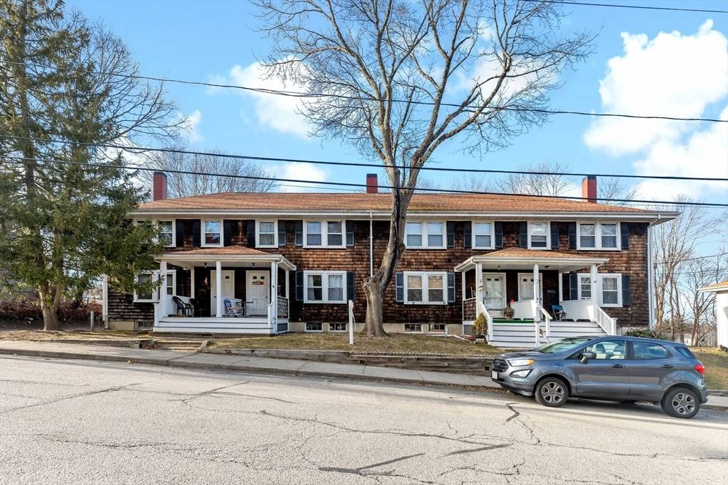 17-23 Cordage Terr, Plymouth, MA 02360