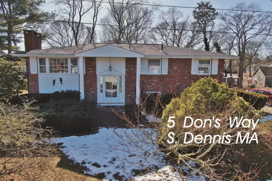 5 Don's Way, Dennis, MA 02660