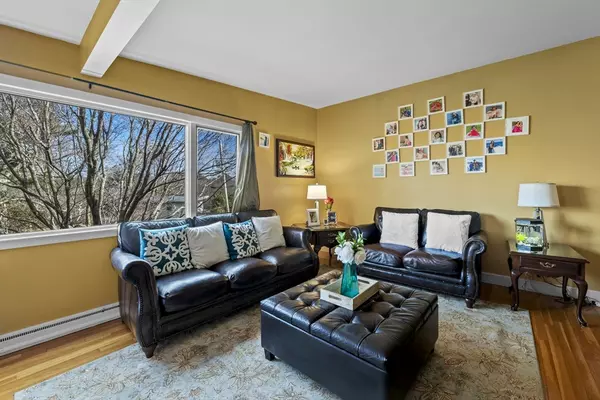Marblehead, MA 01945,26 Stony Brook #B