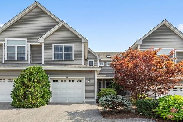 806 Ledgewood Way #806, Clinton, MA 01510