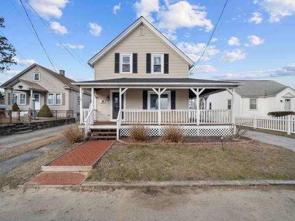 70 Hoppin, East Providence, RI 02915