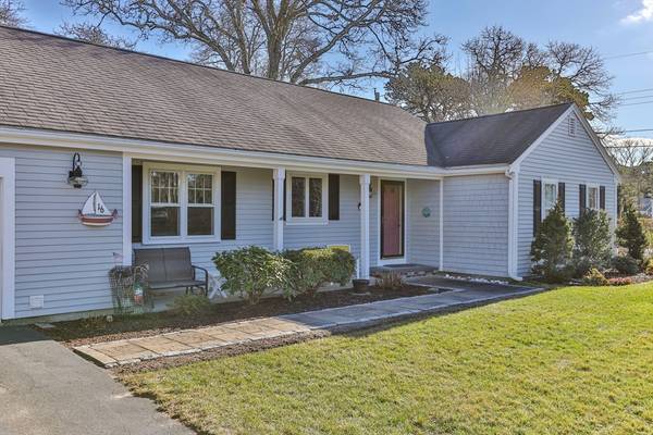 Yarmouth, MA 02675,16 Mattis Dr