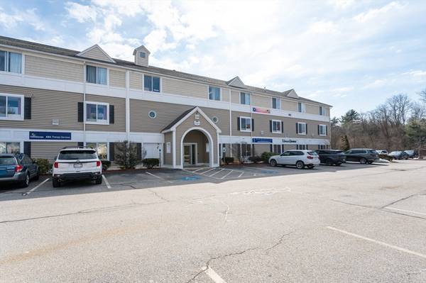 1565 Main St #2207, Tewksbury, MA 01876