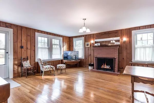 Fairhaven, MA 02719,7 Capeview St