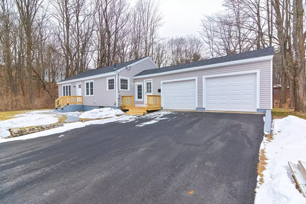 Athol, MA 01331,41 Auburn Pl