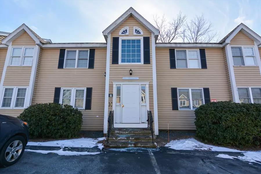 454 Mammoth Rd #19, Dracut, MA 01826