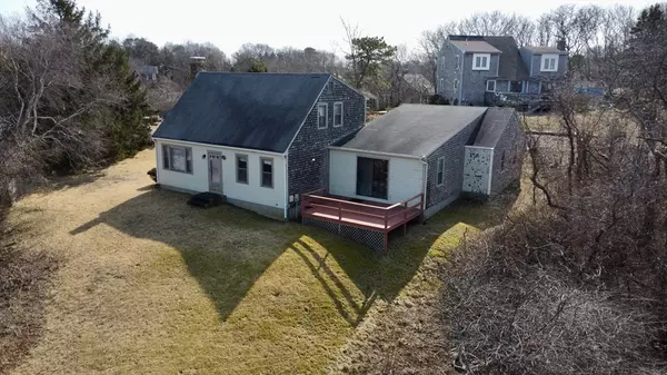 20 Scott Dr, Plymouth, MA 02360