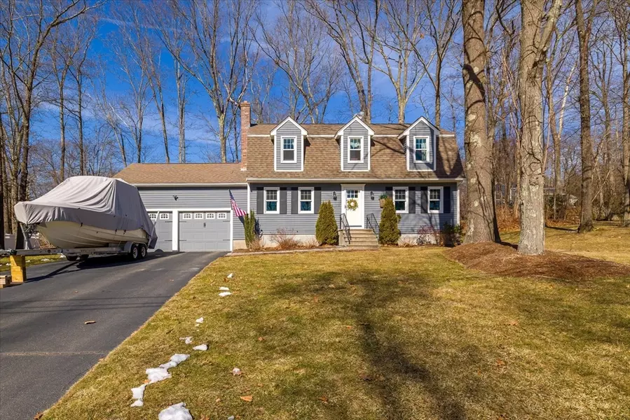 50 Michael Ln., Northbridge, MA 01588