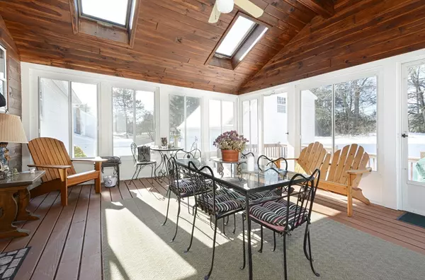 Hudson, MA 01749,12 Ruthellen Road