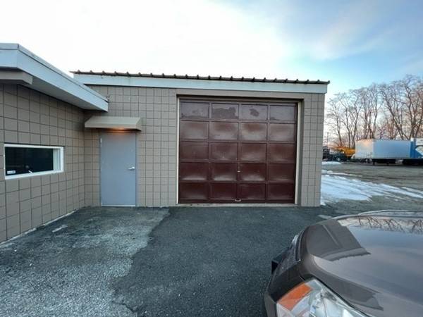 Chicopee, MA 01013,832 Meadow Street