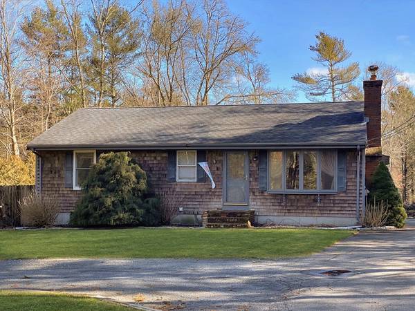 67 White Oak Run, Dartmouth, MA 02747