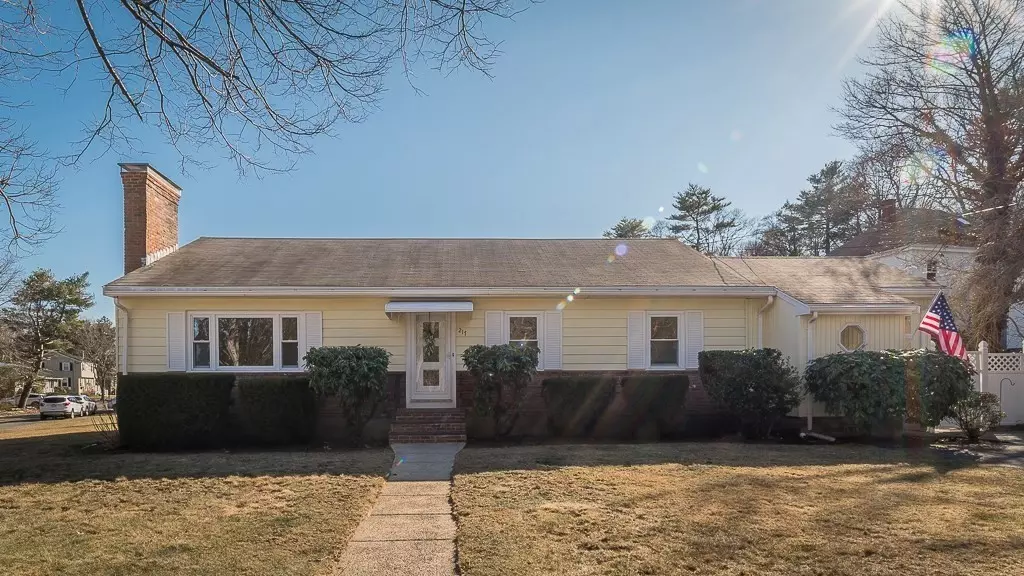 Beverly, MA 01915,217 Greenwood Ave.
