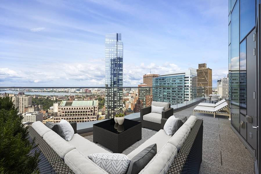 240 Devonshire Street #3502, Boston, MA 02110