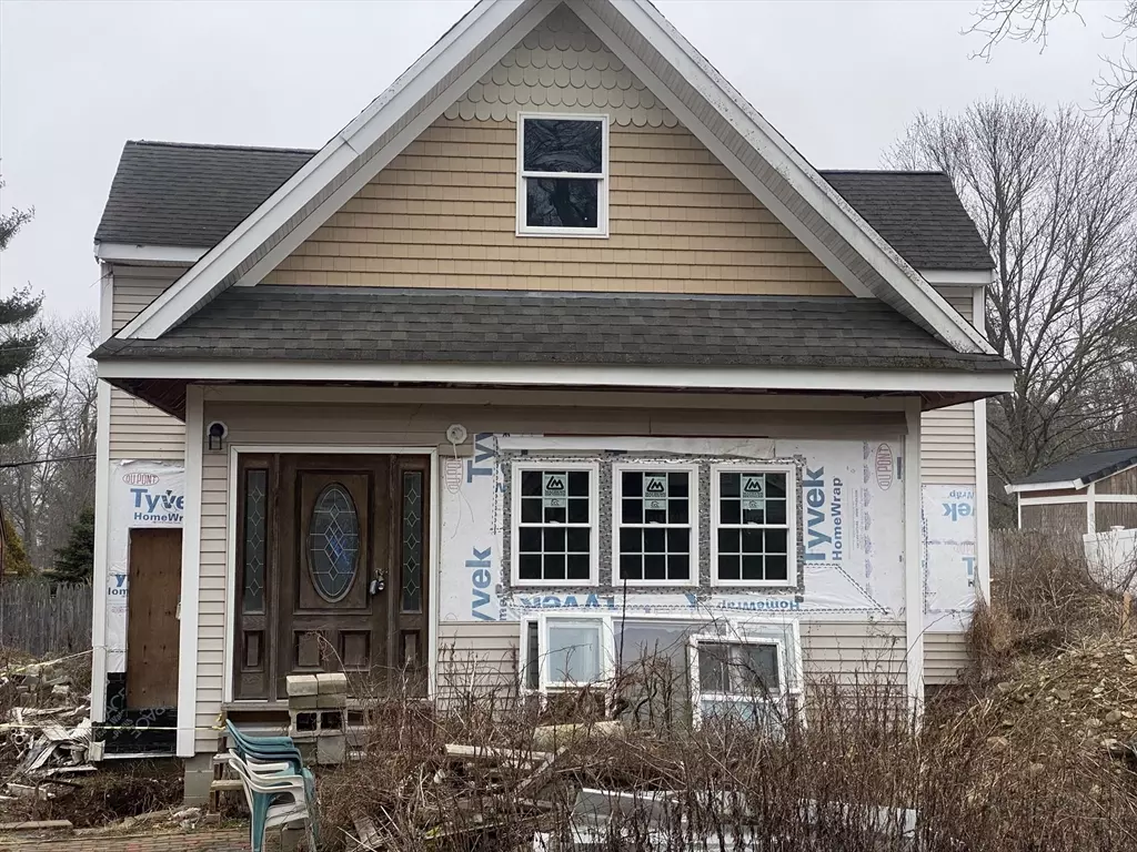 Hanson, MA 02341,69 Wood St