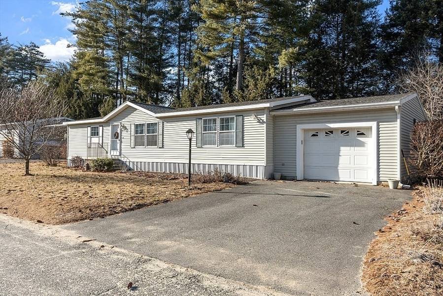 93 Earl Drive, Athol, MA 01331