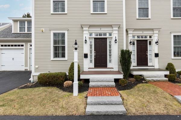 172 State St #2, Newburyport, MA 01950