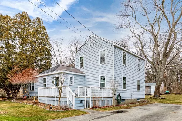 149 Wethersfield St, Rowley, MA 01969