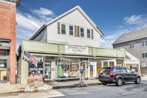 39-43 Main St, Maynard, MA 01754