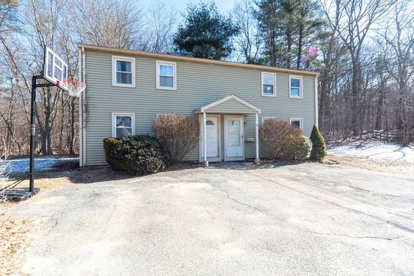 5 Paula Bay, Spencer, MA 01562