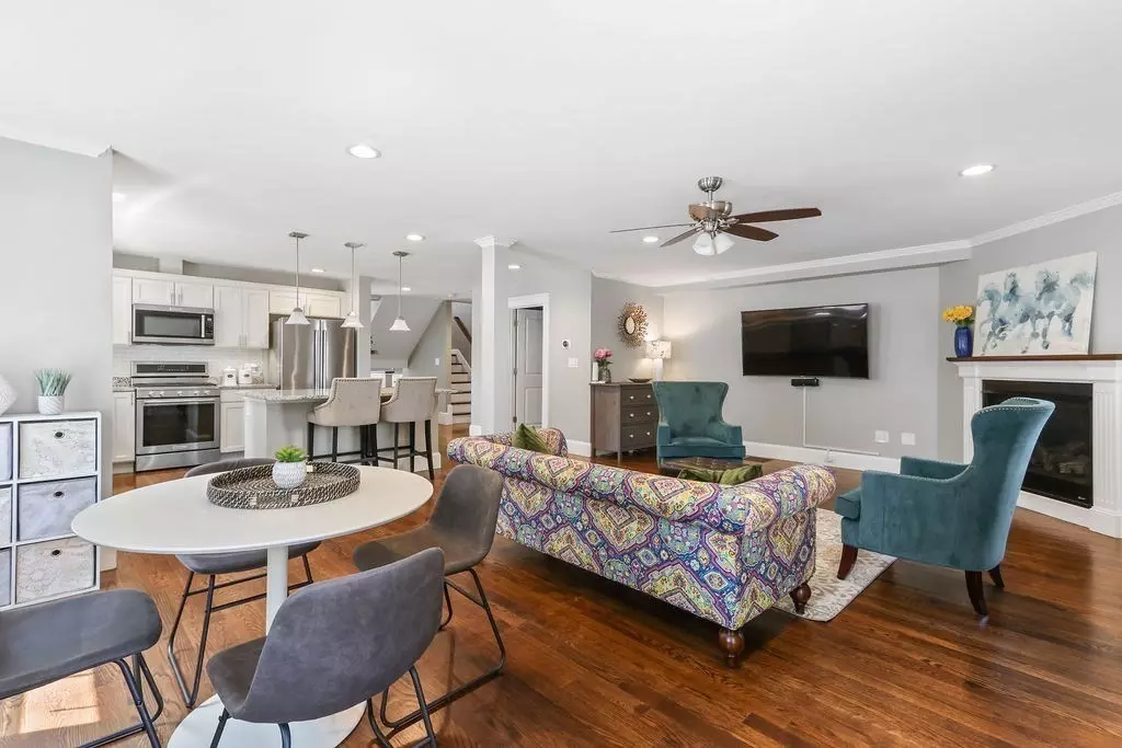 Medford, MA 02155,28 Sherman St #28