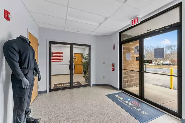 Raynham, MA 02767,20 Bellows Road