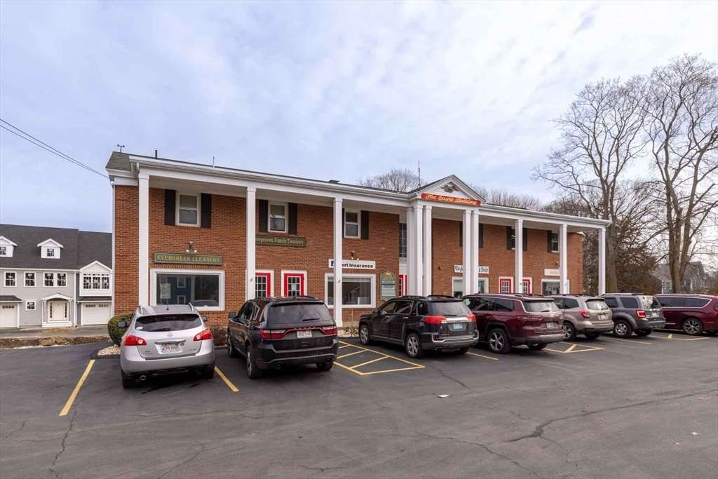 35-41 W Main St #7 & 8, Georgetown, MA 01833