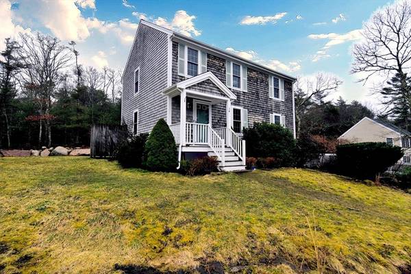 34 Heather Hill Road, Bourne, MA 02532