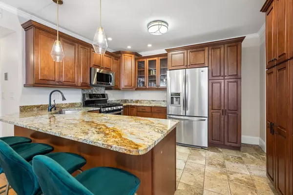 Boston, MA 02125,188 Boston Street #3