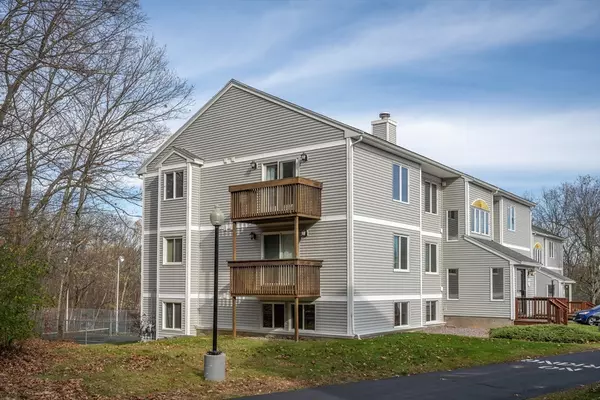 330 Sunderland Road #35, Worcester, MA 01604