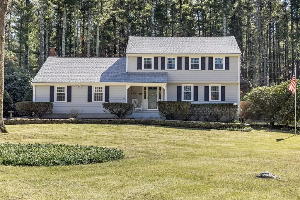 Duxbury, MA 02332,15 Lady Slipper Ln