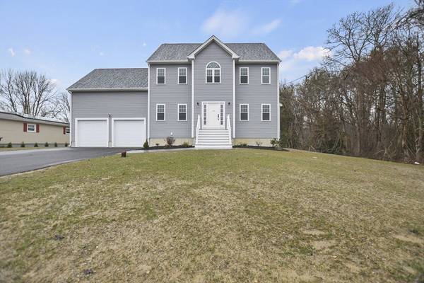 155 Gifford Rd, Westport, MA 02790