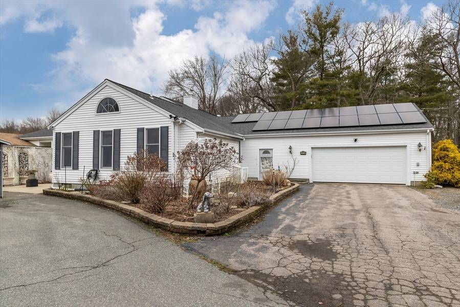 255 Alden St #B, Whitman, MA 02382