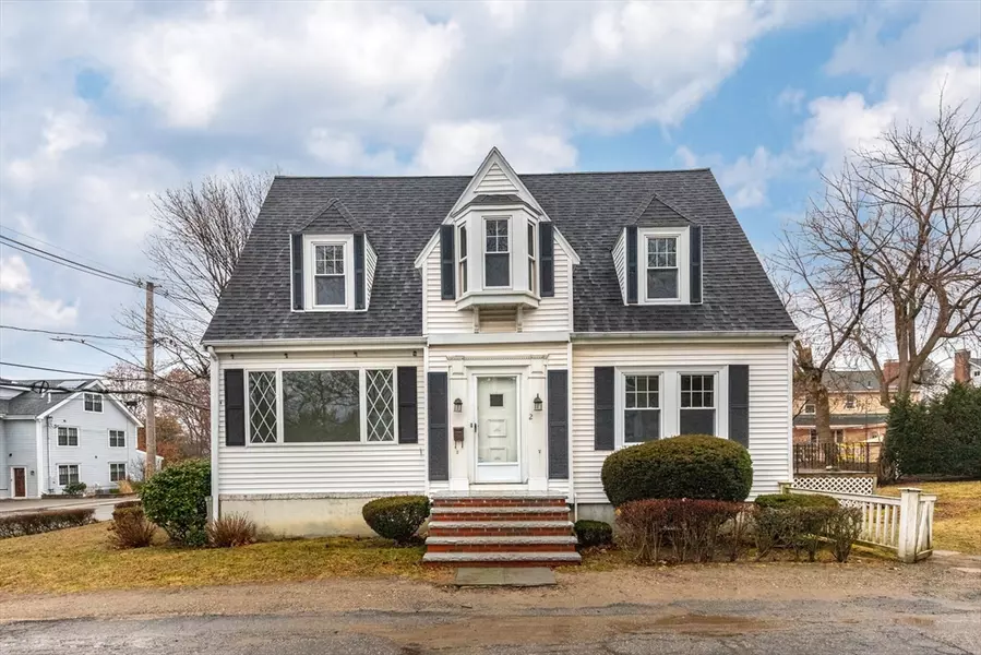 2 Bellevue Ter, Watertown, MA 02472